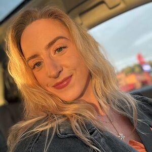 Meet your Posher, Malena